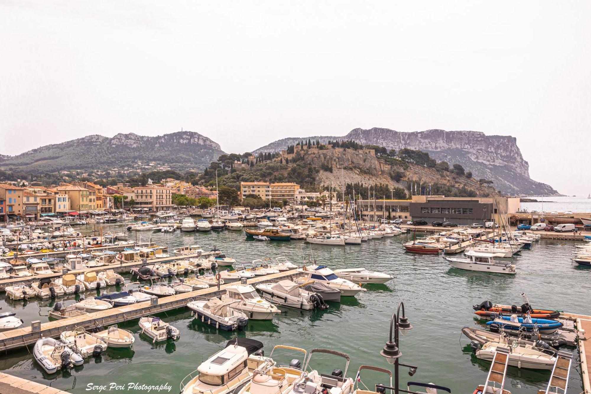 Hotel Le Golfe Cassis Exteriér fotografie